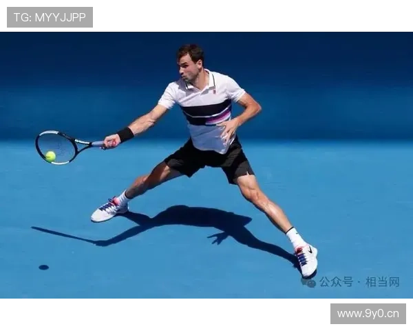 网球运动中需注意的身体准备技巧与常见错误避免指南 网球运动中需注意的身体准备技巧与常见错误避免指南